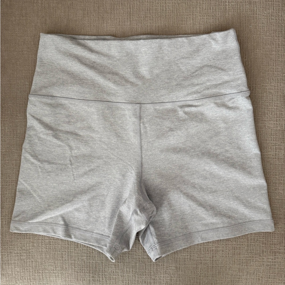 OFFLINE by Aerie The Hugger 5” Bike Shorts
